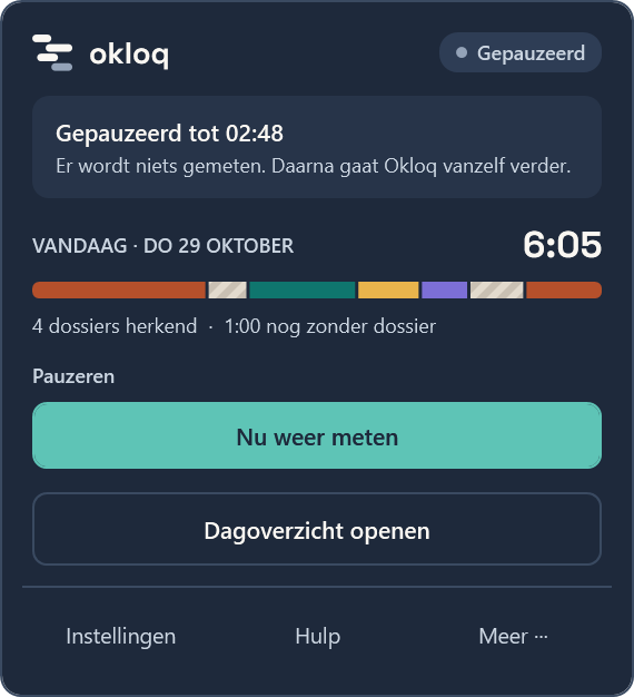 Het paneel tijdens een pauze, met de knop om weer te meten