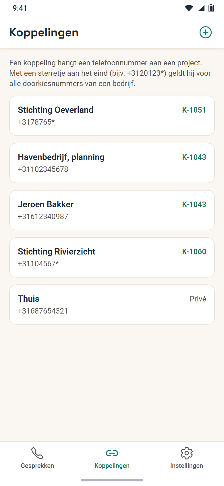 Het tabblad Koppelingen met twee nummers met sterretje en één privénummer